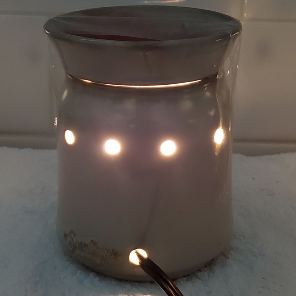 SCENTSY, Fossil Fern Full-sized Scentsy - Picture 4 of 5